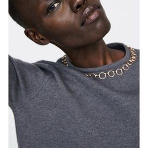 🖤Zara- Knit gray sweater tee